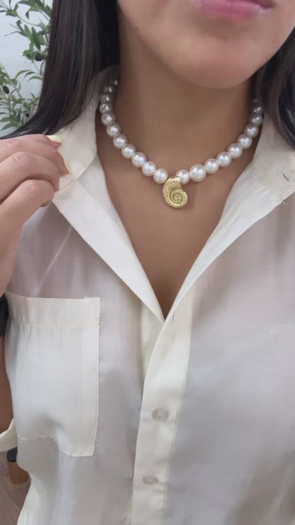 Pearl necklace