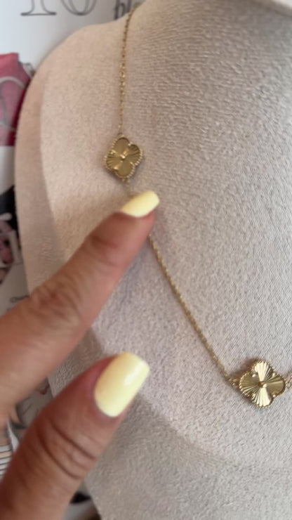 14k gold Clover necklace